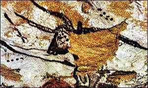 Tegning fra Lascaux, forestiller mske stjernebilledet Tyren som over skulderen har stjernehoben, Plejaderne (Syvstjernen).